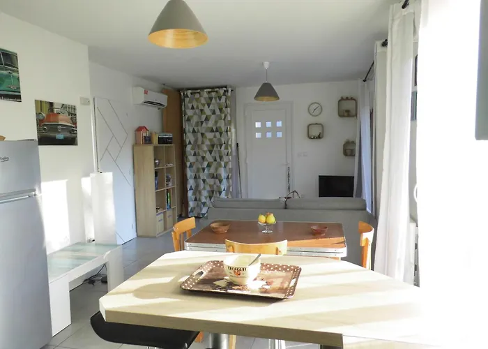 Дом отдыха Loc De Thies Grayan-et-l'Hopital